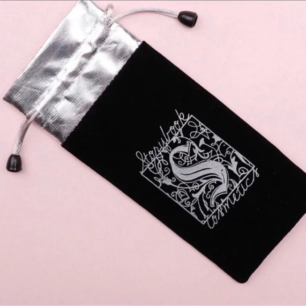 Harry Potter make up brushes set, comes in black gift pouch. New